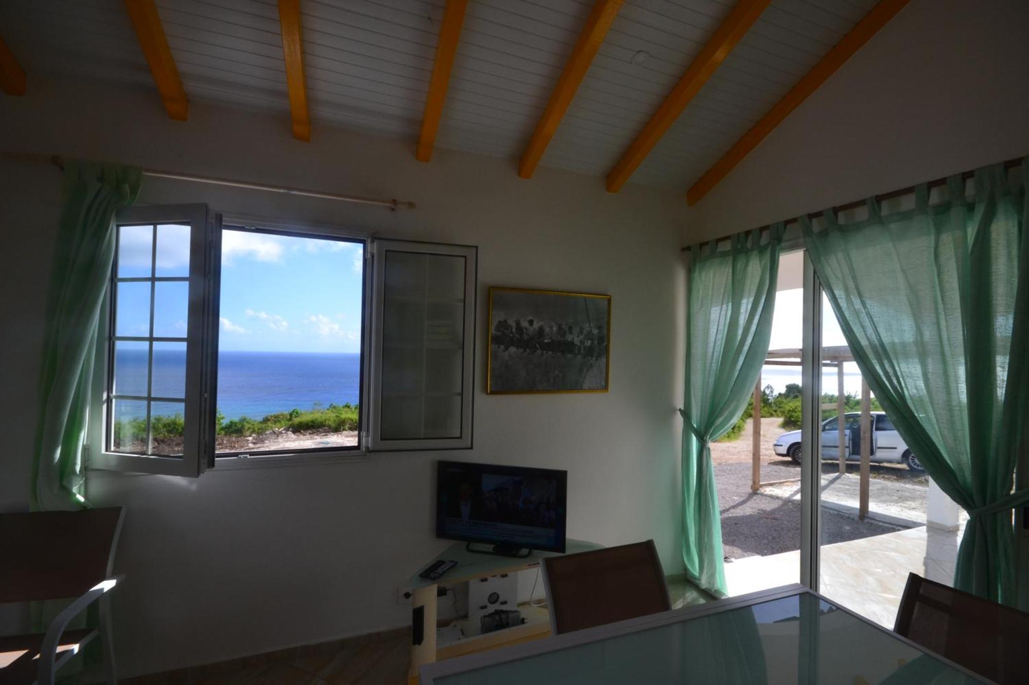 Planete Bleue Habitation Mes Desirs Vila Beaurenom Exterior foto