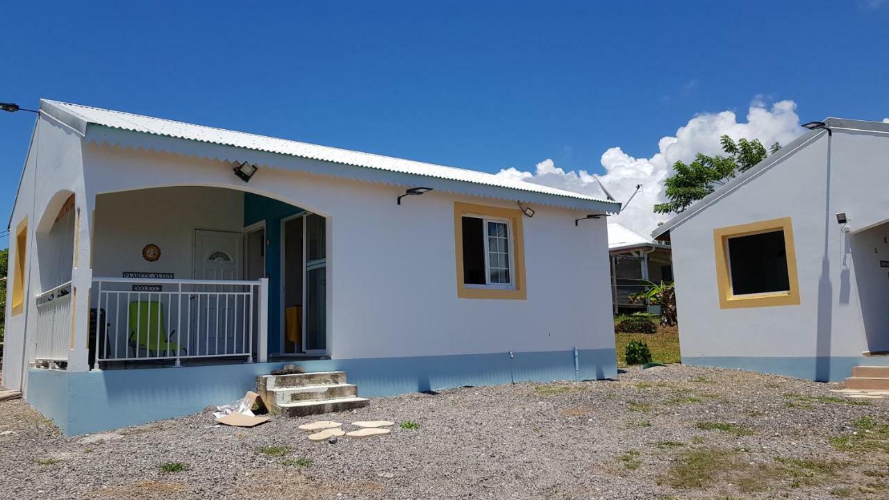 Planete Bleue Habitation Mes Desirs Vila Beaurenom Exterior foto